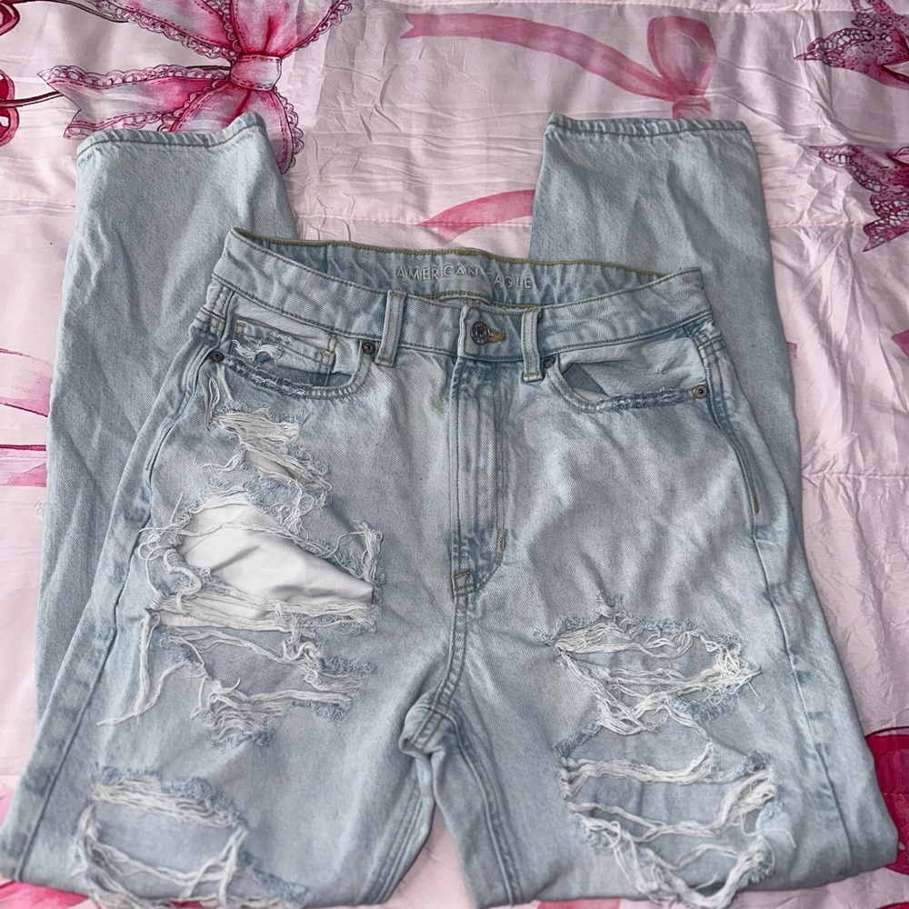 American Eagle Outfitters Light Blue Distressed Jeans